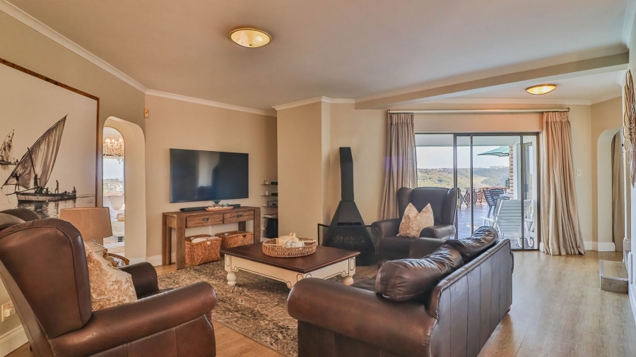 5 Bedroom Property for Sale in Beacon Bay Eastern Cape
